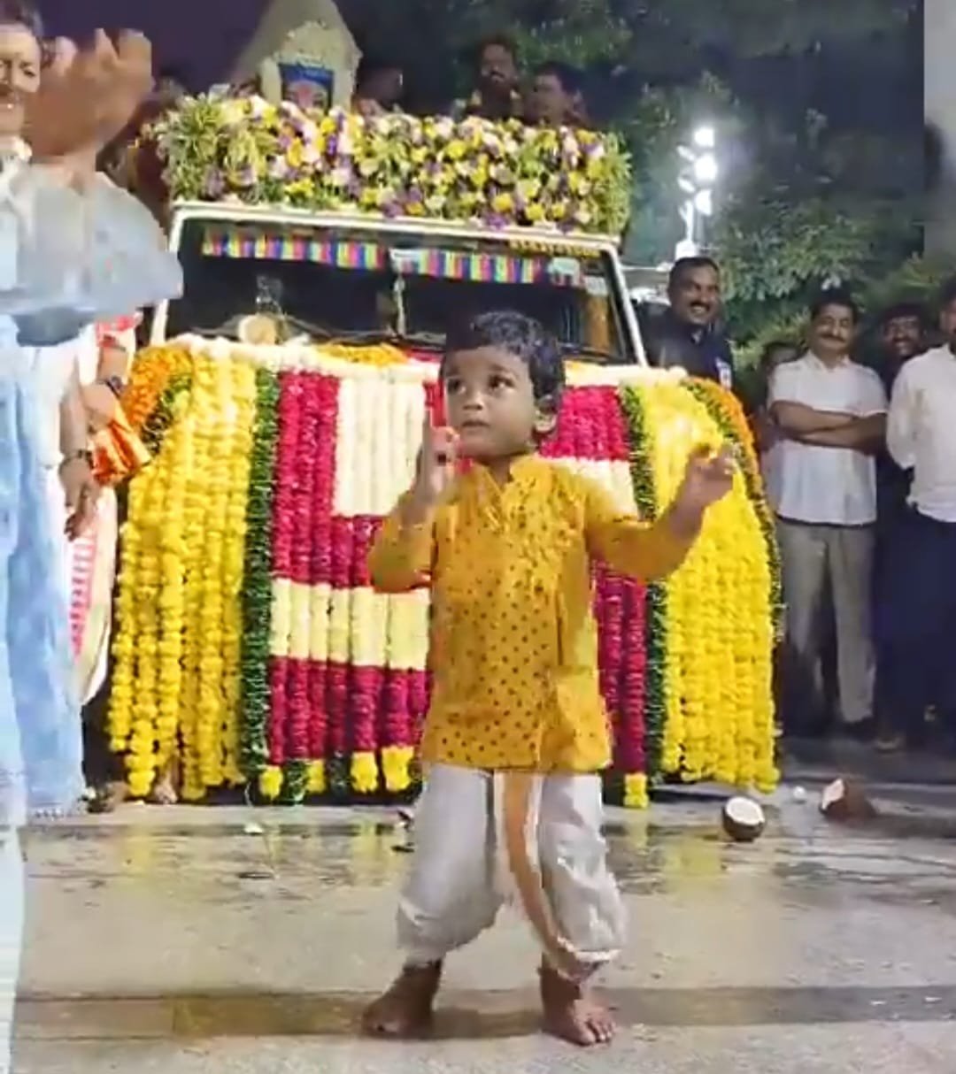 Alt Name: CM Revanth Reddy Ganesh Nimajjanam Celebration