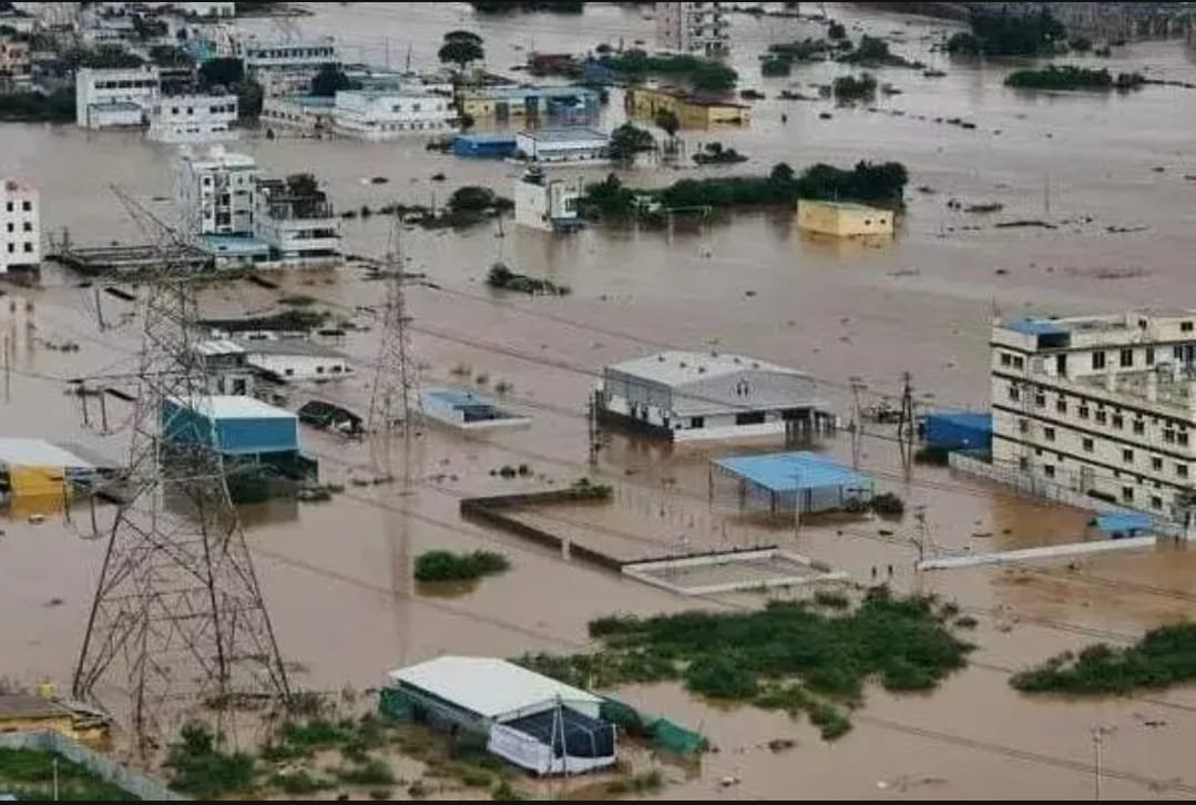 బుడమేరును ఆక్రమించిన ప్రాంతాల్లో ప్రభుత్వం చేపట్టిన ఆపరేషన్.