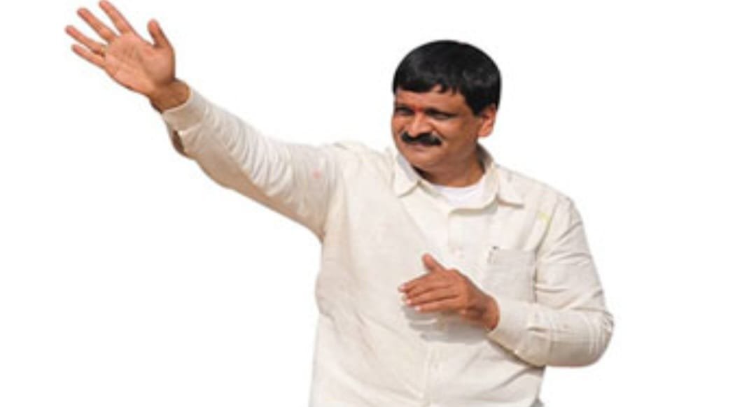 Mainampalli Hanumanth Rao Addressing Media on Allegations Against BRS