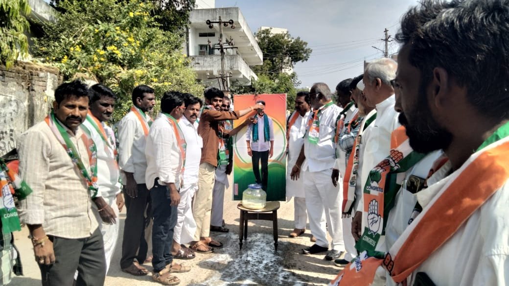 షిందే ఆనందరావు పటేల్ మాట్లాడుతూ