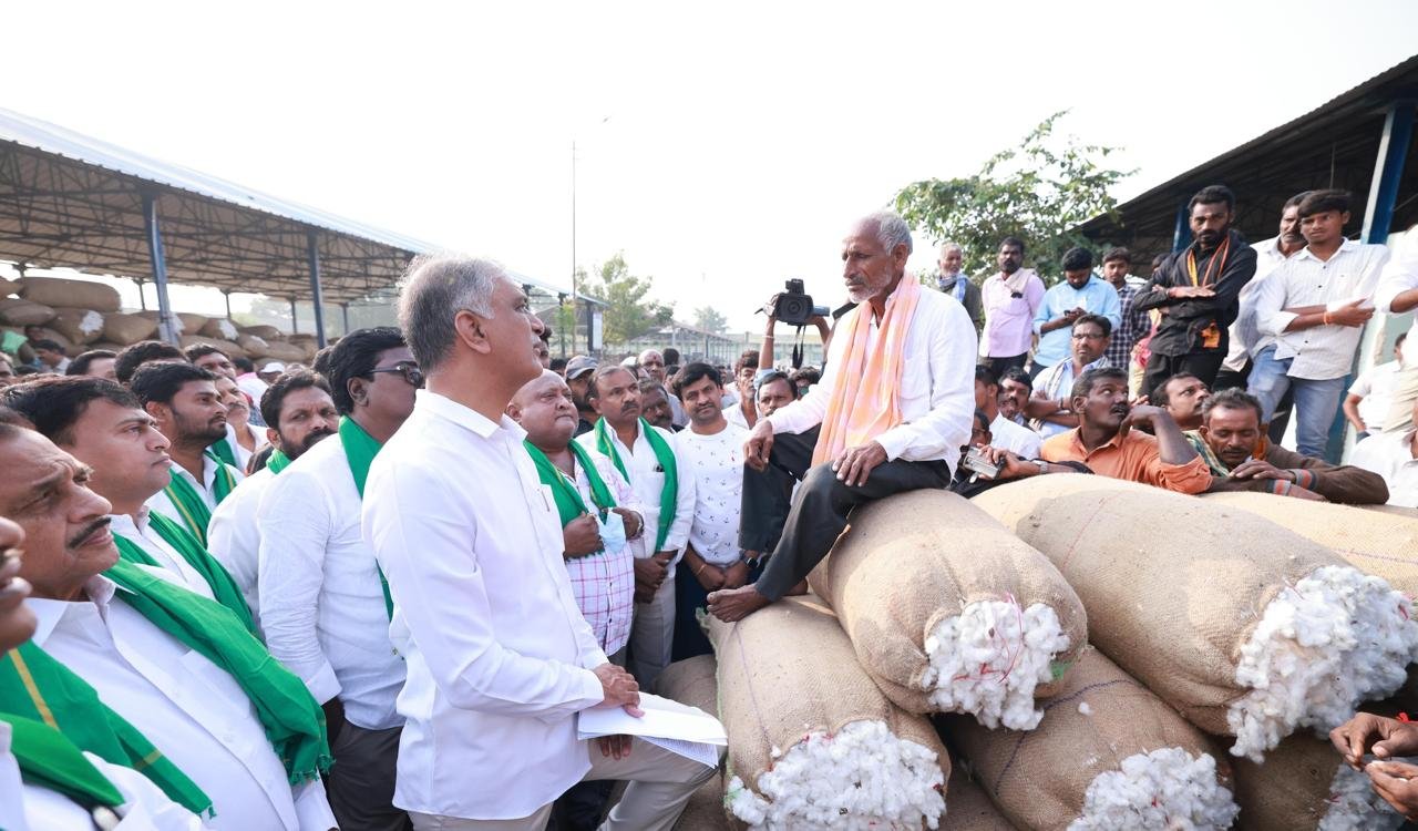 Harish Rao Visit to Khammam Cotton Market