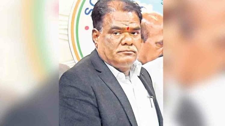 లగచర్లలో గిరిజనులపై పోలీసుల దాడి