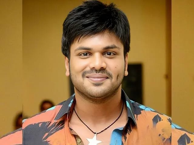Manchu Manoj Response Viral Video December 2024