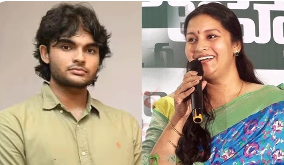 Renu Desai Emotional Comments on Akira Nandan