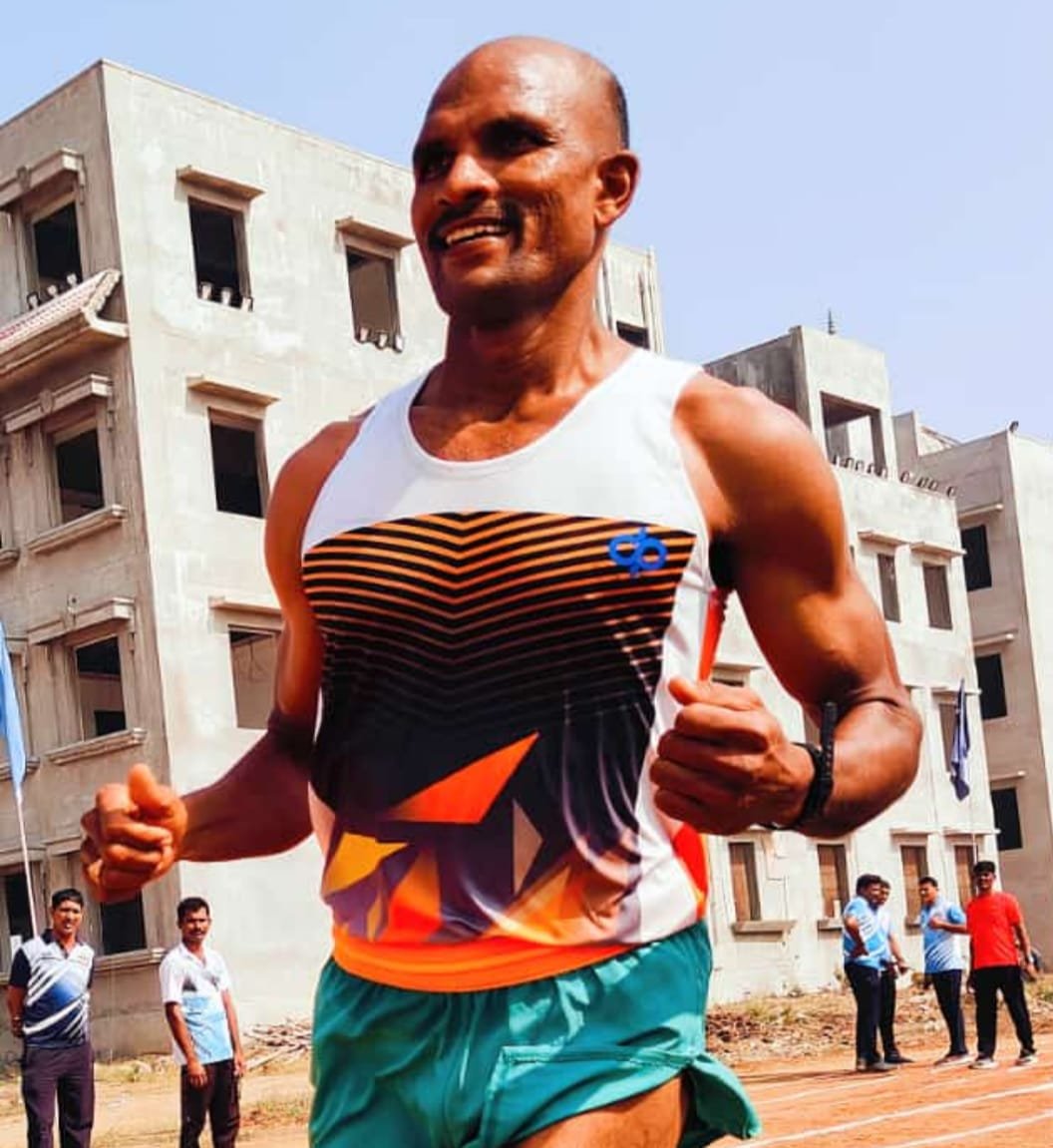 Telangana_Police_Athlete_Linganna_Gold_Medal