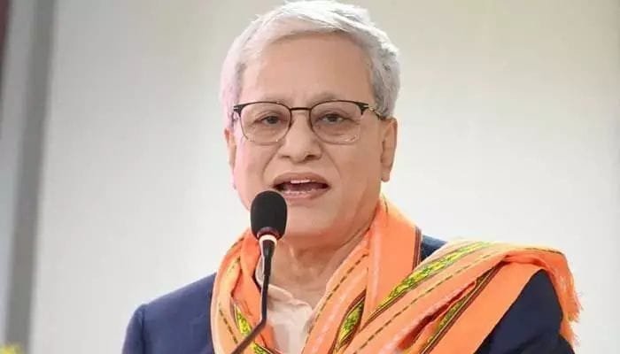 బీసీ రిజర్వేషన్ ఆర్డినెన్స్ పై న్యాయ సలహా కోరిన గవర్నర్..!!