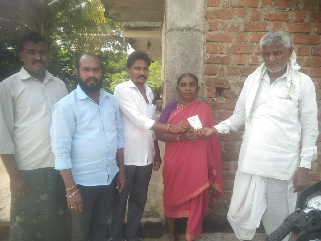 మూడు సంవత్సరాల తర్వాత మంజూరైన ఆసరా పింఛన్