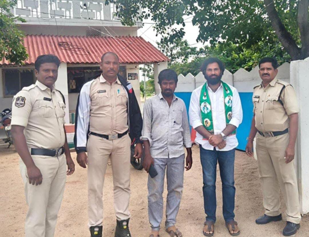లంబాడీలకు మంత్రి పదవి డిమాండ్ – నల్గొండలో గిరిజన సంక్షేమ సంఘం నాయకుడు మోహన్ పవర్ ముందస్తు అరెస్ట్