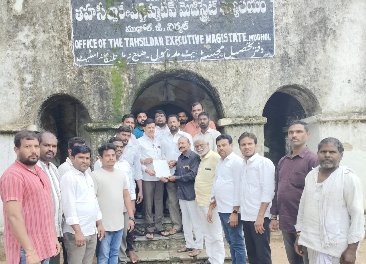 పెద్దమ్మ తల్లి ఆలయాన్ని పునర్నిర్మించాలి