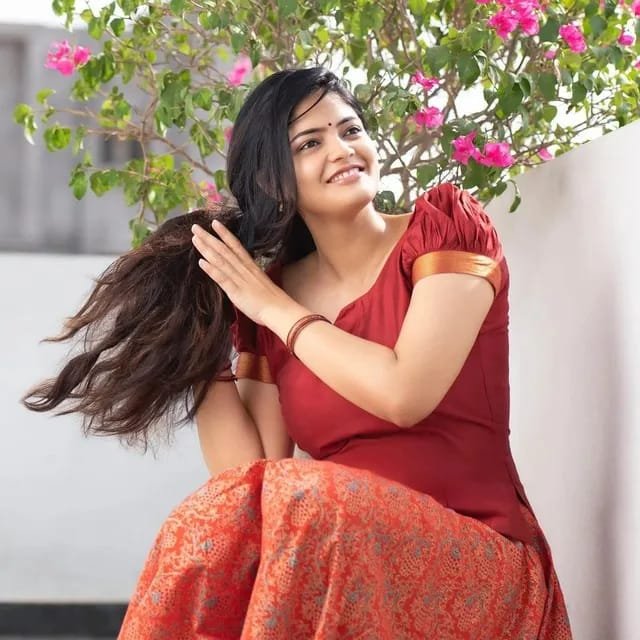నా కూతురికి మెంటల్ డిజార్డర్.. పోలీసులకు ఫిర్యాదు చేసిన కల్పిక తండ్రి